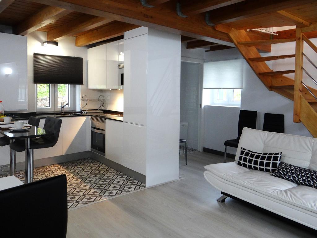 Martina Lapiko Apartment Ea ภายนอก รูปภาพ